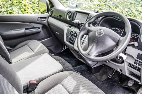 2018 Nissan NV350 5 Door - Thumbnail