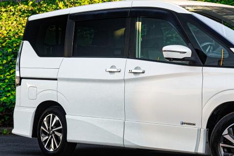 2020 Nissan Serena e-Power H-Star V - Thumbnail