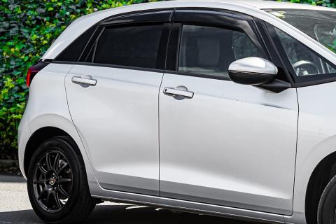 2020 Honda Fit E:HEV / Jazz Hybrid - Thumbnail