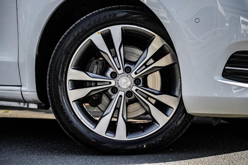2016 Mercedes Benz V 220 d