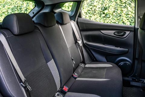 2021 Nissan Qashqai ST - Thumbnail