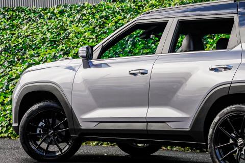 2024 KGM Torres 2WD - Thumbnail