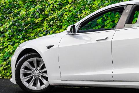 2018 Tesla Model S 100D AWD - Thumbnail