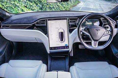 2018 Tesla Model S 100D AWD - Thumbnail