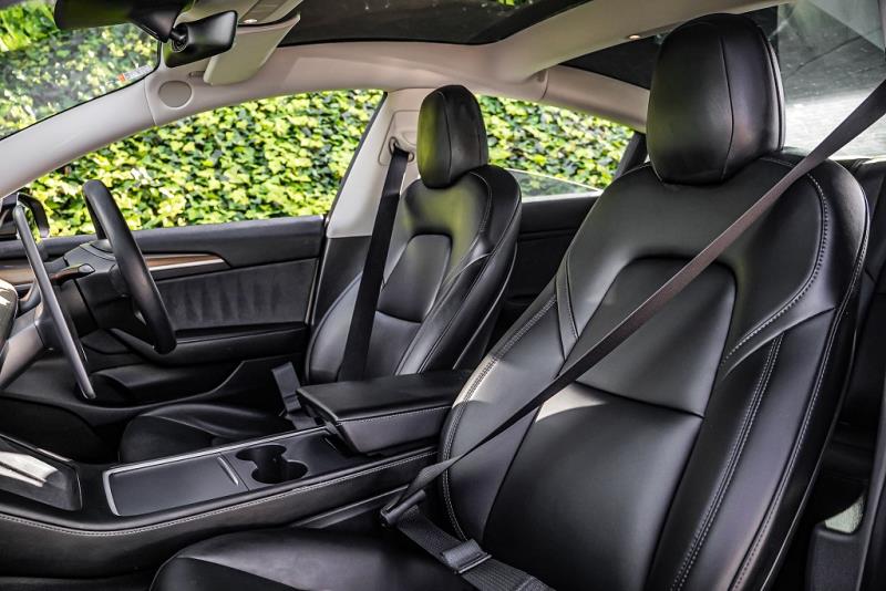 2021 Tesla Model 3 SR+