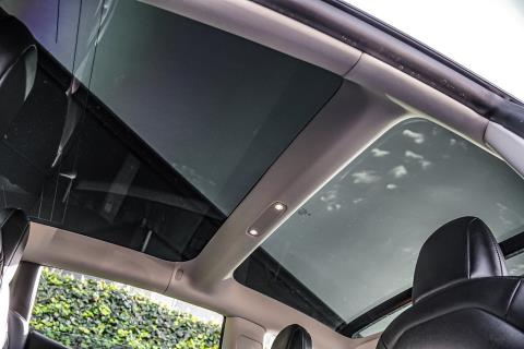 2021 Tesla Model 3 SR+ - Thumbnail