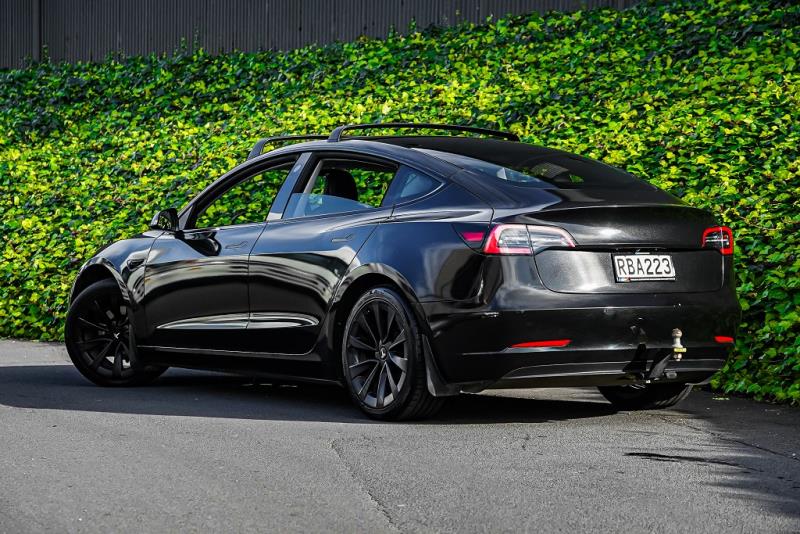 2021 Tesla Model 3 SR+