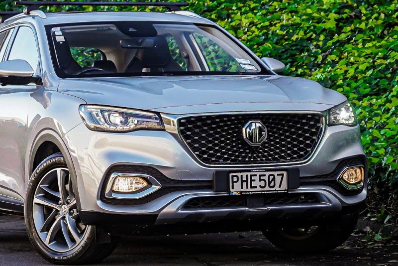 2022 MG HS PHEV