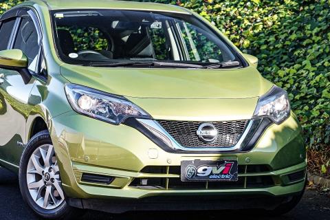 2019 Nissan Note e-Power X - Thumbnail