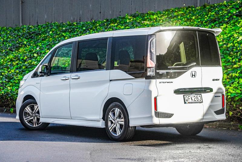 2018 Honda Step Wagon