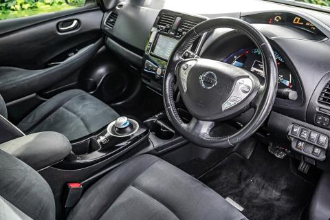 2014 Nissan Leaf 24X - Thumbnail