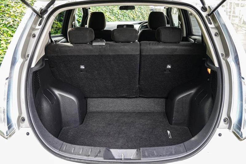 2014 Nissan Leaf 24X
