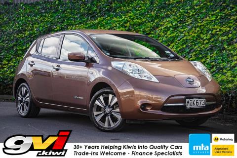 2017 Nissan Leaf 30X - Thumbnail