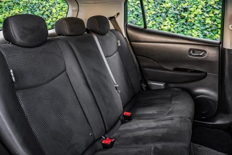 2017 Nissan Leaf 30X - Thumbnail