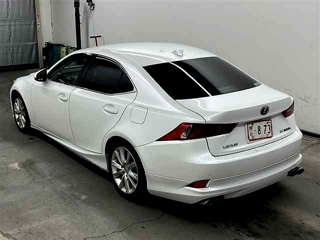 2014 Lexus IS 300h