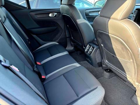 2022 Volvo XC40 Recharge Plus - Thumbnail