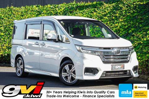 2017 Honda Step Wagon - Thumbnail