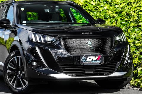 2021 Peugeot e-2008 GT Electric - Thumbnail