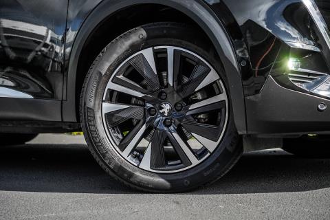 2021 Peugeot e-2008 GT Electric - Thumbnail