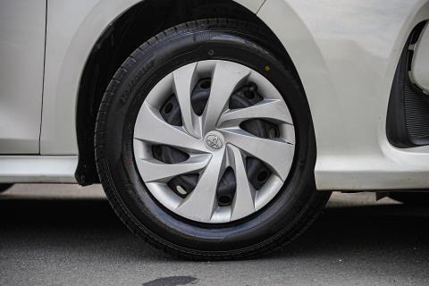 2020 Toyota Yaris Hybrid - Thumbnail