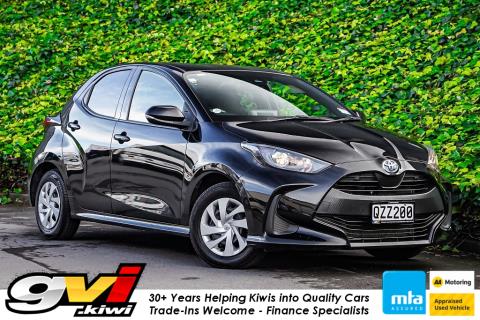 2020 Toyota Yaris Hybrid / Vitz