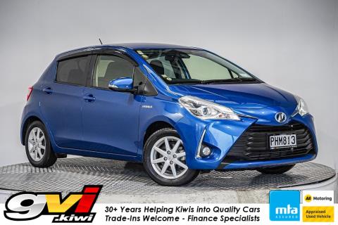 2017 Toyota Vitz Hybrid / Yaris
