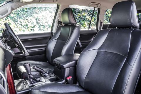 2016 Toyota Land Cruiser Prado 7 Seat - Thumbnail