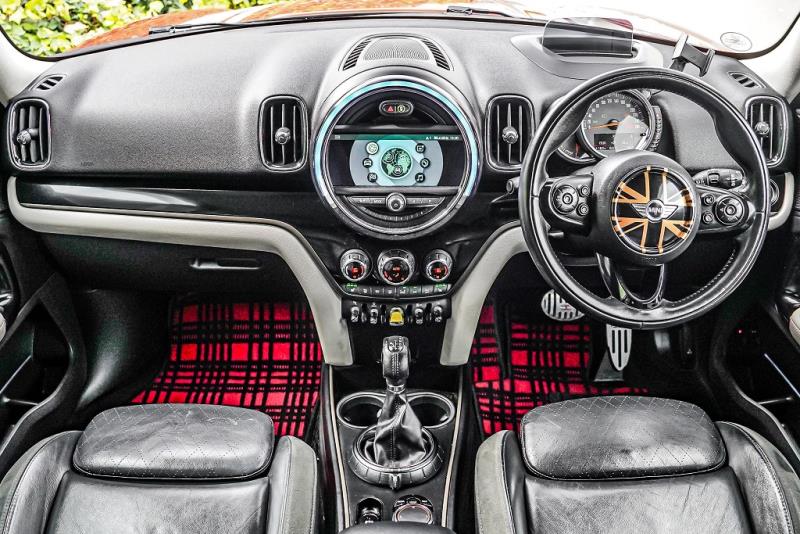 2017 Mini Cooper SE Crossover All 4