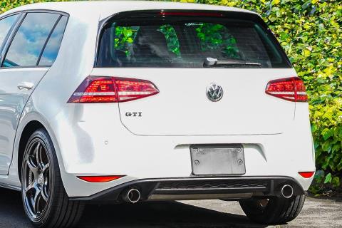 2015 Volkswagen Golf GTI Turbo Mk 7 - Thumbnail