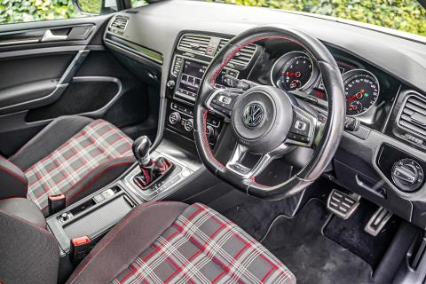 2014 Volkswagen Golf GTI Turbo - Thumbnail