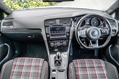 2014 Volkswagen Golf GTI Turbo - Thumbnail