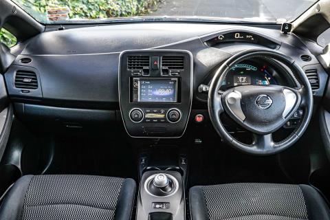 2015 Nissan Leaf Gen 2 70% SOH - Thumbnail