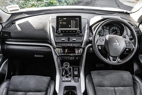2022 Mitsubishi Eclipse Cross PHEV - Thumbnail