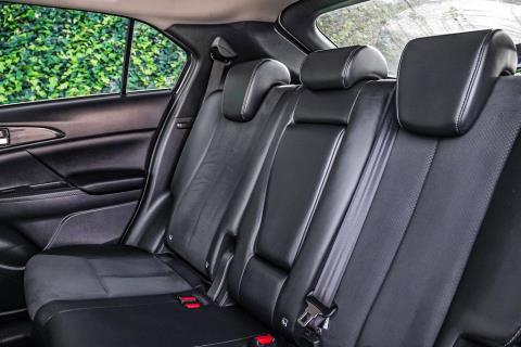 2022 Mitsubishi Eclipse Cross PHEV - Thumbnail