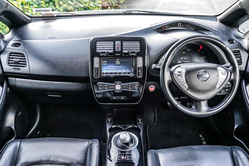 2016 Nissan Leaf Tekna 30kWh