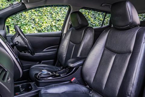 2016 Nissan Leaf Tekna 30kWh - Thumbnail
