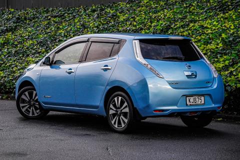 2016 Nissan Leaf Tekna 30kWh - Thumbnail
