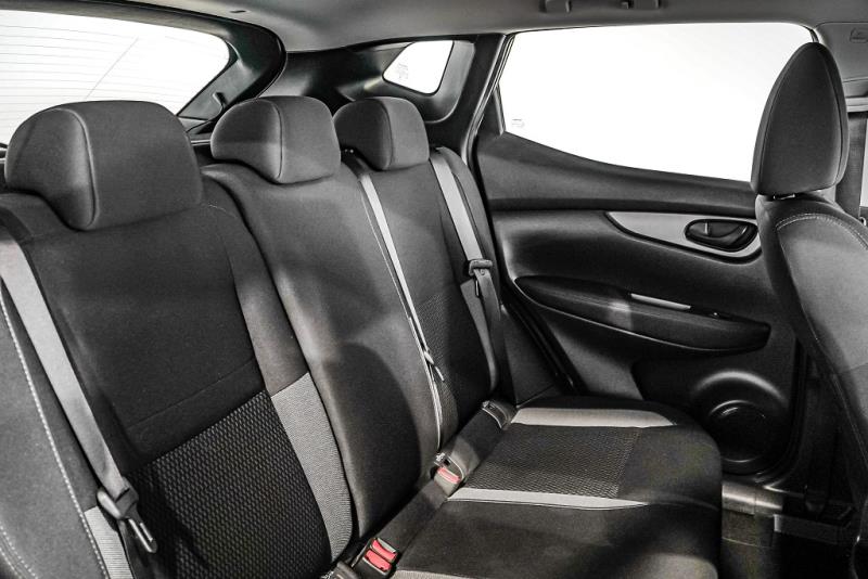 2020 Nissan Qashqai ST / Dualis