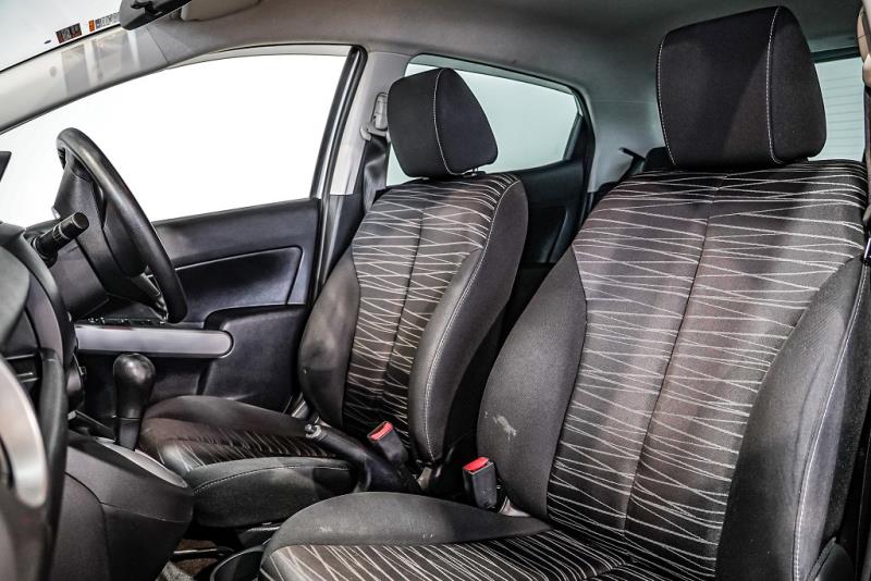 2007 Mazda Demio 15C / Mazda2