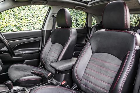 2019 Mitsubishi ASX XLS Blackout Package - Thumbnail