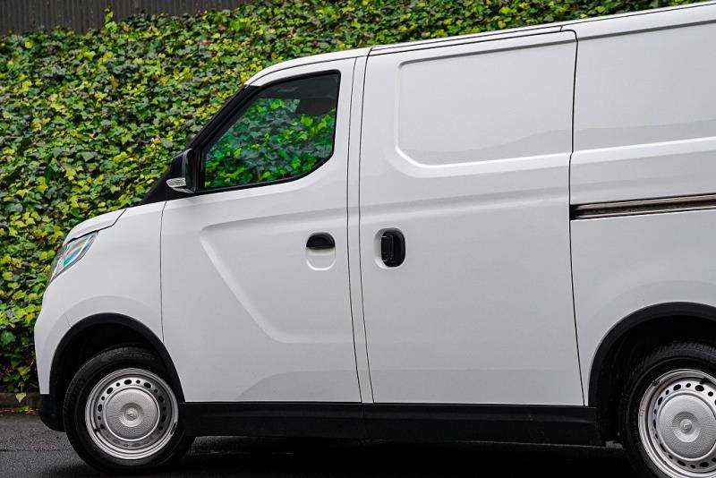 2022 LDV eDeliver 3
