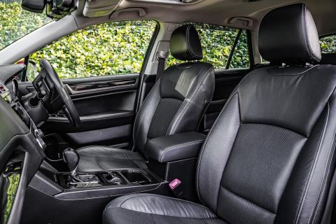 2016 Subaru Outback 4WD Limited - Thumbnail