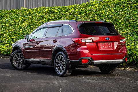 2016 Subaru Outback 4WD Limited - Thumbnail