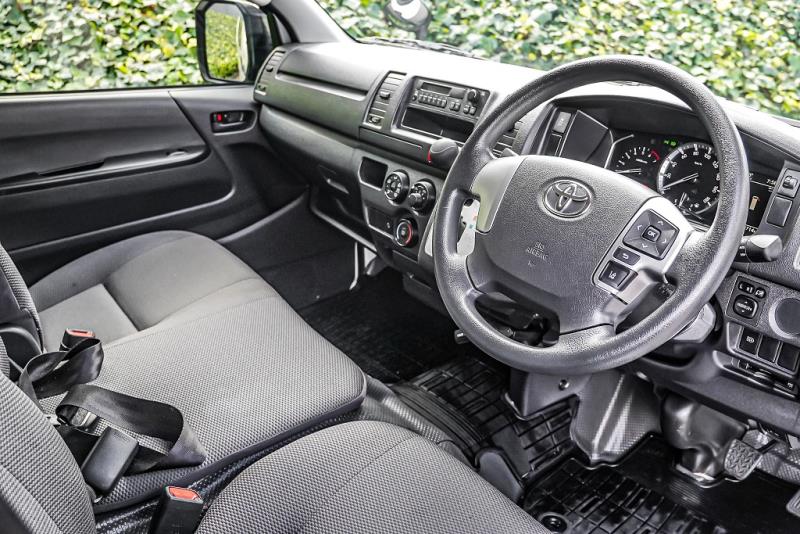 2021 Toyota Hiace ZL 5 Door