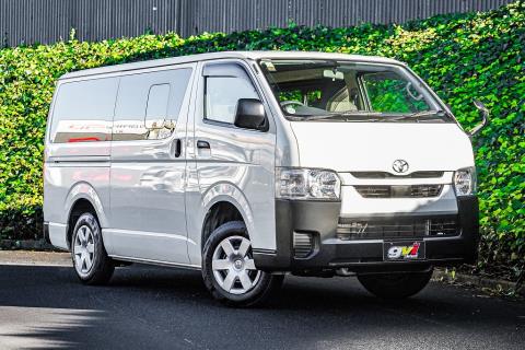 2021 Toyota Hiace ZL 5 Door - Thumbnail