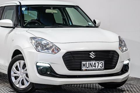 2020 Suzuki Swift GLC Automatic - Thumbnail