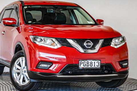 2016 Nissan X-Trail Hybrid - Thumbnail