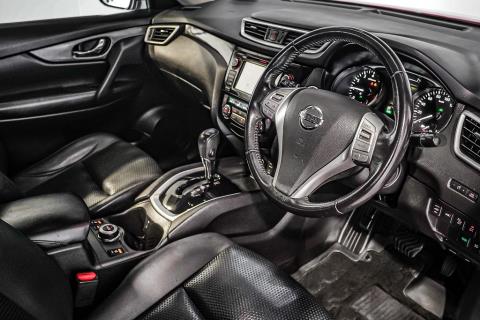 2016 Nissan X-Trail Hybrid - Thumbnail