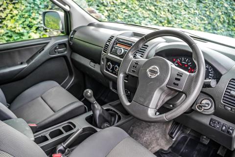 2015 Nissan Navara ST 4WD - Thumbnail
