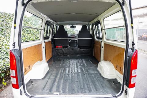 2017 Toyota Hiace ZL 5 Door - Thumbnail